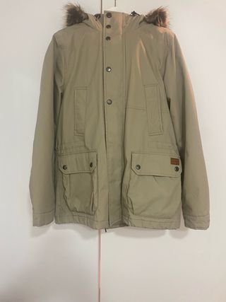Parka Volcom Beige con Capucha y Bolsillos