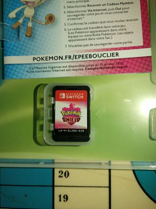 Nintendo Switch Pokémon Bouclier RPG