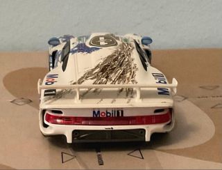 Scalextric Porsche 911 GT1