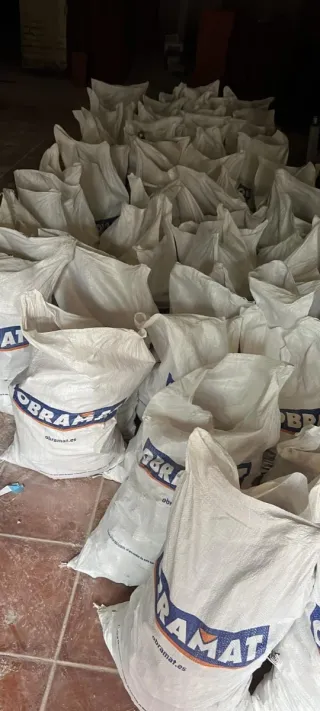 TRASNPORTES Y MUDANZAS