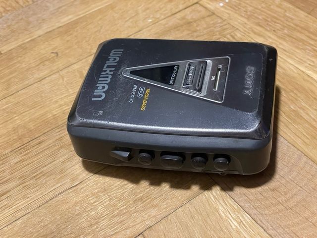 Walkman Sony WM-EX170 Mega Bass