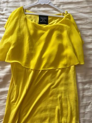 Blusa Zara Amarilla Talla S/36
