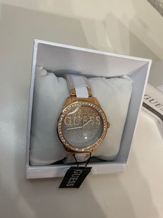 Reloj Guess Oro Rosa con Cristales