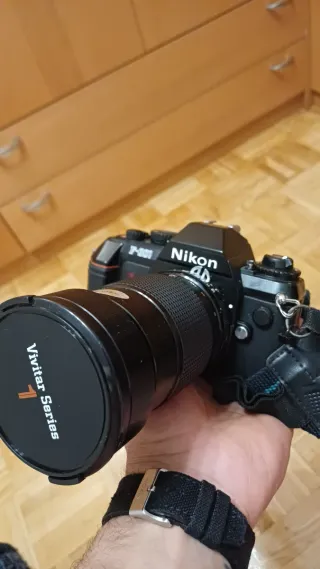 Nikon F-301 Cámara Analógica Negra
