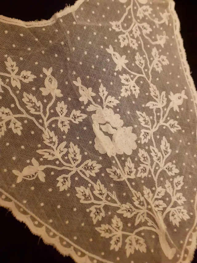 Cuello de encaje antiguo siglo XIX