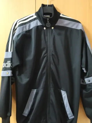 Chaqueta Adidas Negra y Gris
