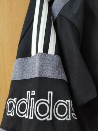 Chaqueta Adidas Negra y Gris