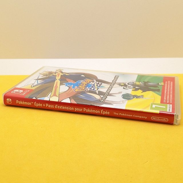 Pokemon Spada + Pass Espansione Switch