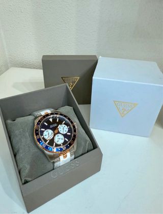 Reloj Guess Hombre Azul y Plateado