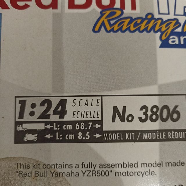 Kit Modellismo Red Bull Yamaha Racing Truck