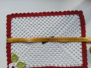 Tovagliette uncinetto rosse e bianche