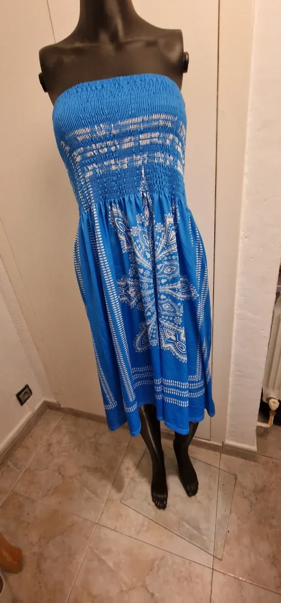 Vestido strapless estampado talla única