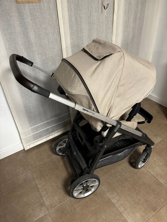 Silla de paseo Inglesina Aptica