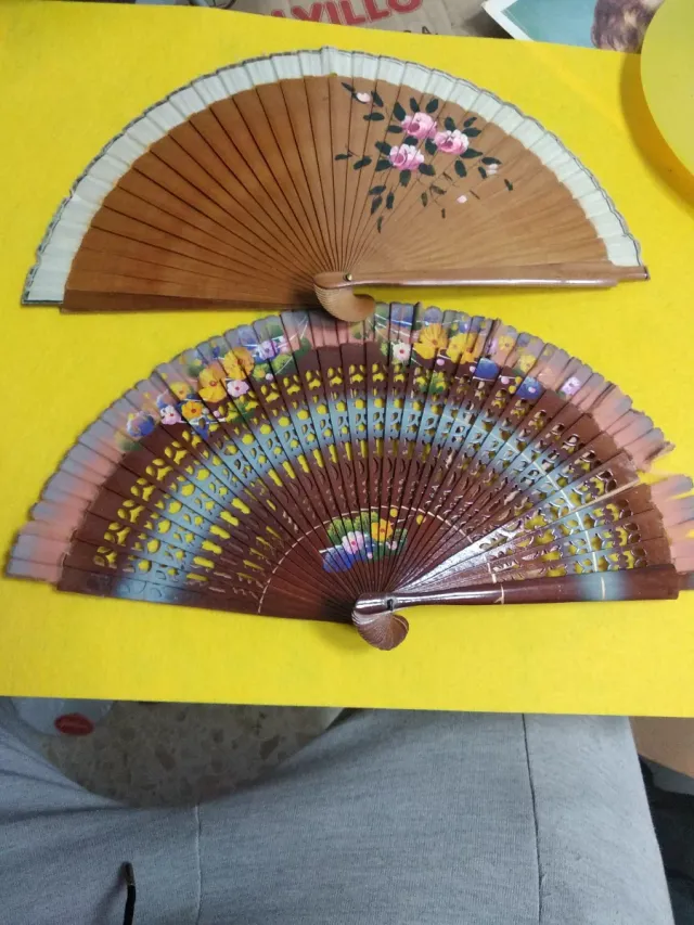 Abanicos vintage madera pintados flores