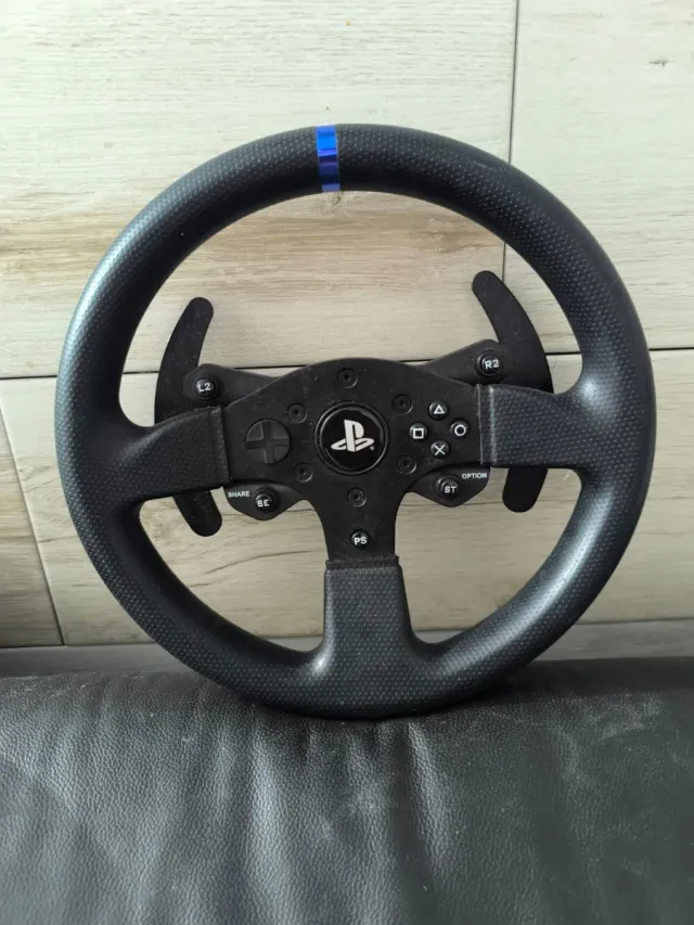 Volante Thrustmaster F1 + Pedales PS4