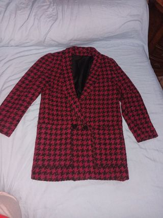 Chaquetón pata de gallo  mujer rojo y negro
