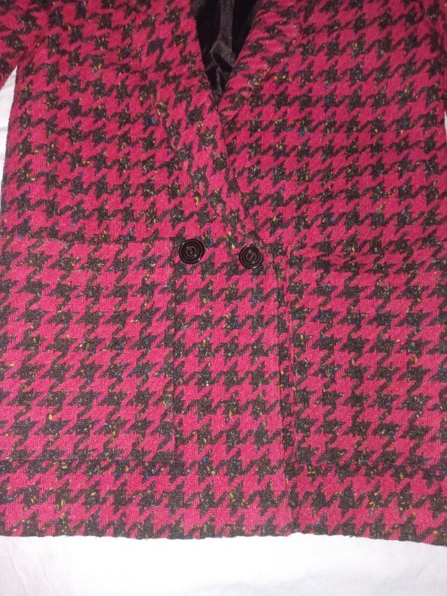 Chaquetón pata de gallo mujer rojo y negro