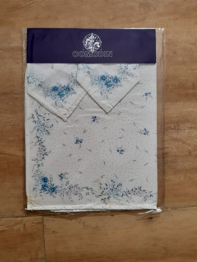 Juego 4 manteles individuales tela. Regalo uno