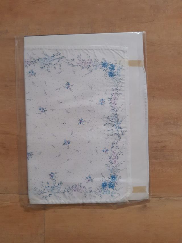 Juego 4 manteles individuales tela. Regalo uno