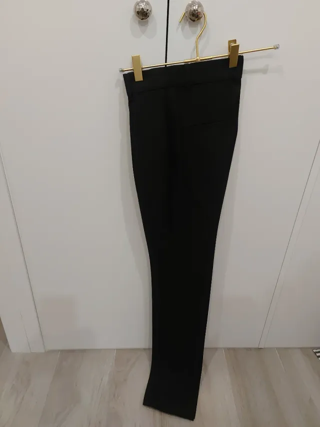 Pantalón vestir Mango negro