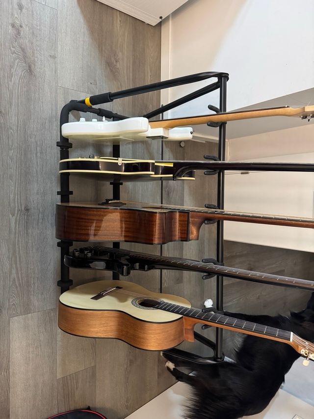 Soporte para guitarras y bajos