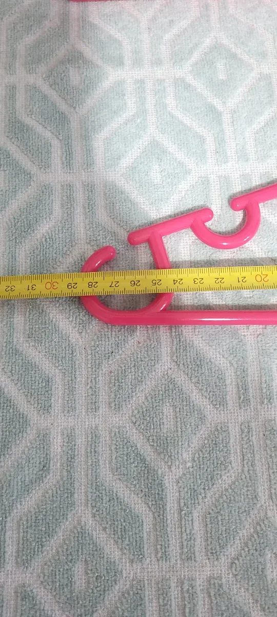 Perchas infantiles rosas (lote)