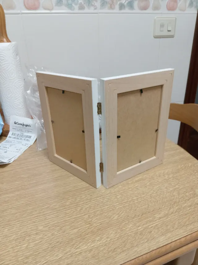 Portarretratos doble madera blanco10 por 15