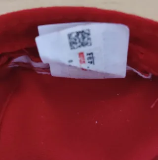 Gorra Ferrari Oficial Escudo Cavallino Rampante