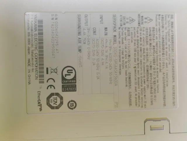 Yaskawa Servopack SGDXS-5R5AA0A