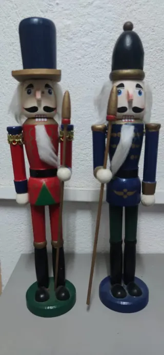 2 Soldati Decorativi Schiaccianoci