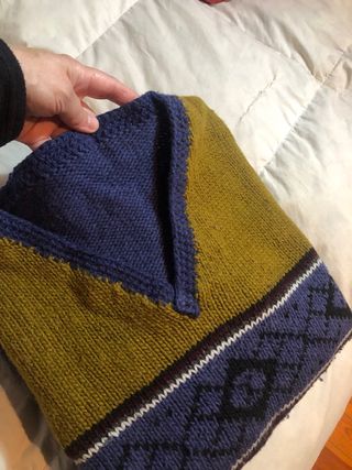 Jersey cuello pico vintage azul y verde