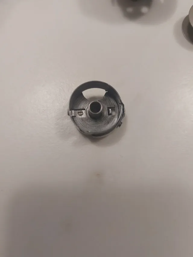 Garfio,canillero,canilla y cangrejo máquina coser