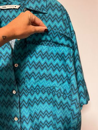 Camisa Zara Estampada Zigzag Talla XS