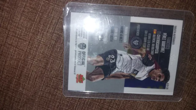 Tarjeta de fútbol Fran Pérez firmada 29/30