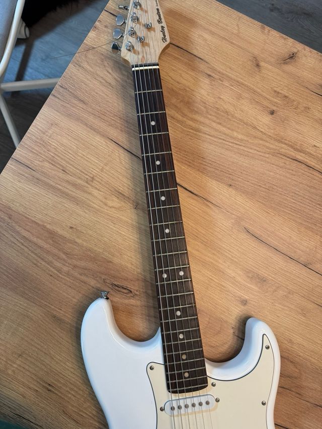 Guitarra Eléctrica Harley Benton Blanca