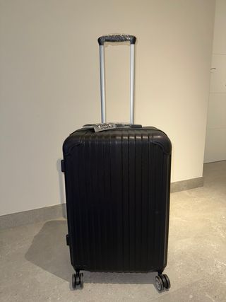 Maleta mediana negra 20kg bodega
