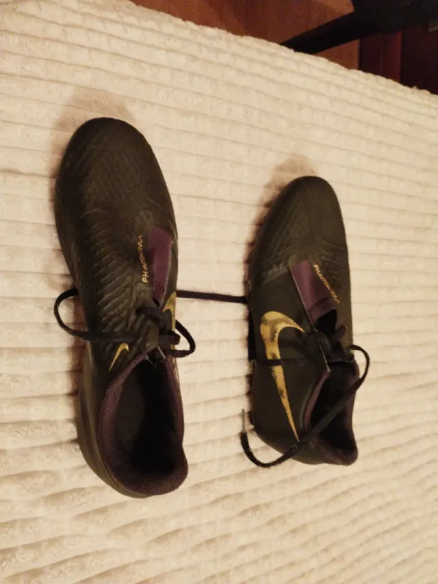 Botas de fútbol Nike Phantom Gola