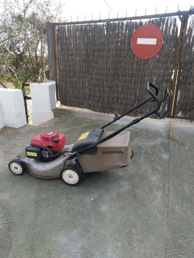 Cortacésped Honda HRG465C3 Izy