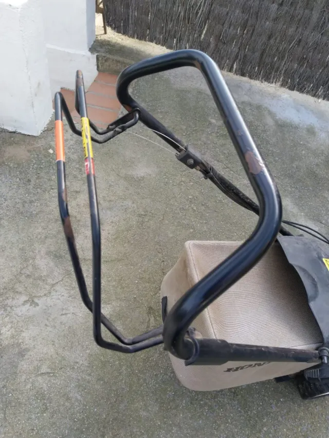 Cortacésped Honda HRG465C3 Izy