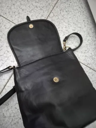 Borsa a spalla con rose rosse