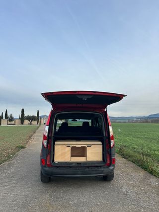 Kit Camper Furgoneta tipo Kangoo.