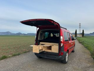 Kit Camper Furgoneta tipo Kangoo.