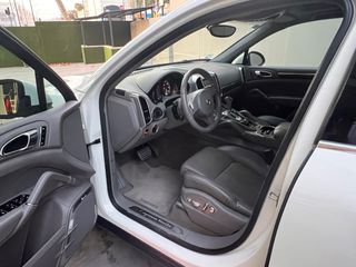 Porsche Cayenne 2010