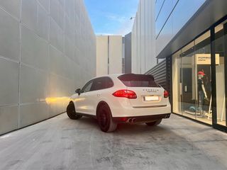 Porsche Cayenne 2010