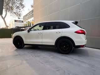 Porsche Cayenne 2010
