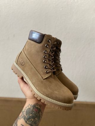 Stivaletti donna CafeNoir scamosciati n.38