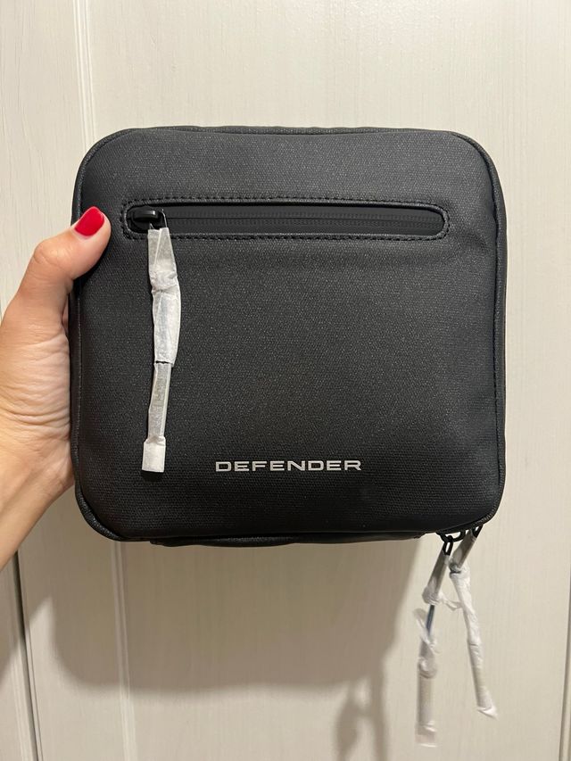 Neceser Kit Viaje Defender Negro