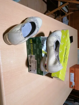 Zapatos Pitillos Beige Talla 36