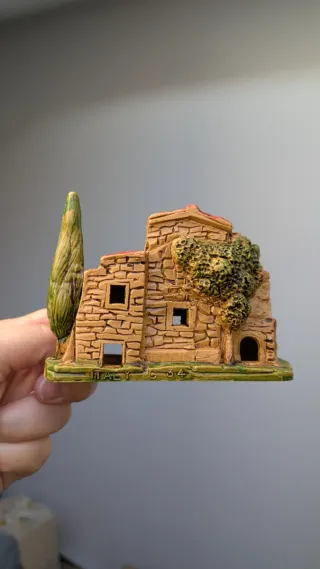 Statuina casetta presepe mulino/granaio Italy