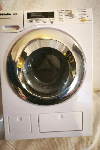 Lavadora Miele de juguete